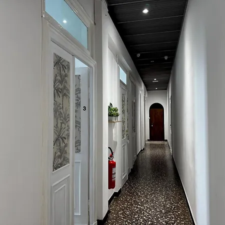The Moon Suites&rooms - Historic Palace Maison d'hôtes Gênes