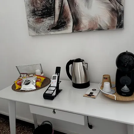 Pensión The Moon Suites&rooms *