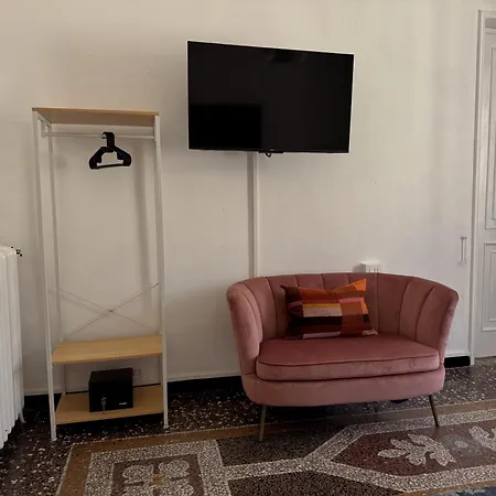 The Moon Suites&rooms - Historic Palace Gênes