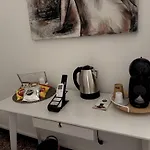 The Moon Suites&rooms * جنوة
