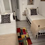 The Moon Suites&rooms جنوة
