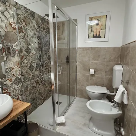 The Moon Suites&rooms - Historic Palace 3* Genova