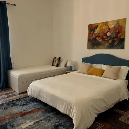 Affittacamere The Moon Suites&rooms - Historic Palace
