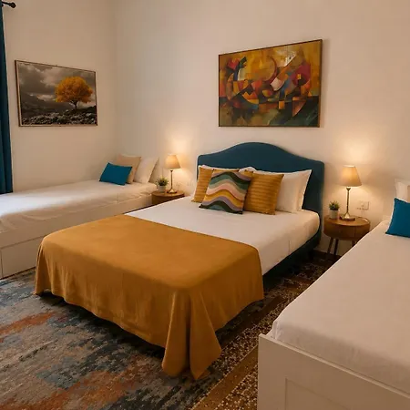 The Moon Suites&rooms - Historic Palace Guest house 3*