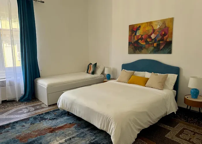 The Moon Suites&rooms *