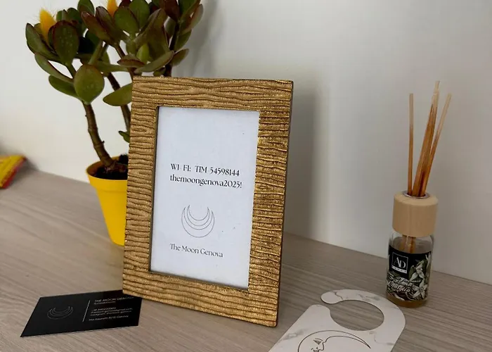 The Moon Suites&rooms بيت ضيافة *