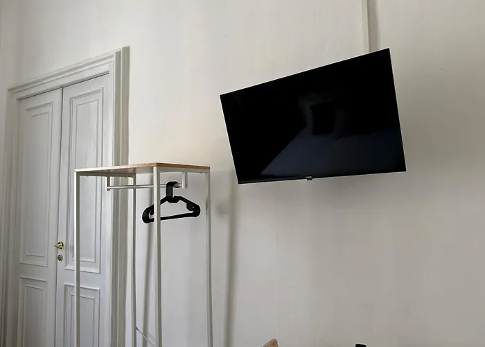 The Moon Suites&rooms *