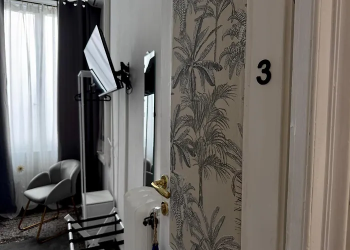 게스트하우스 The Moon Suites&rooms *