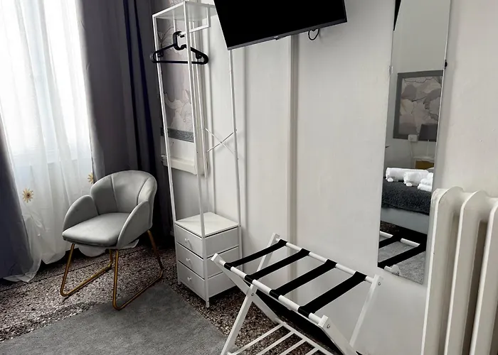 The Moon Suites&rooms *