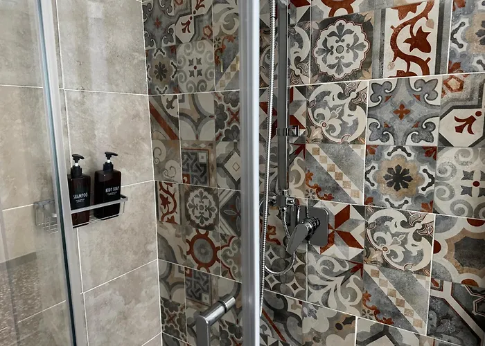 The Moon Suites&rooms Pensionat *