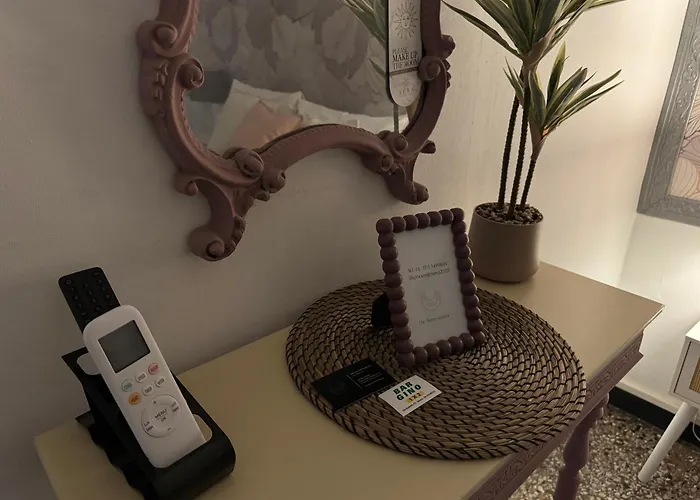 The Moon Suites&rooms * Genua