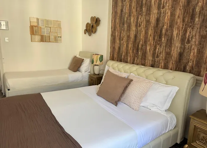 The Moon Suites&rooms Pensionat