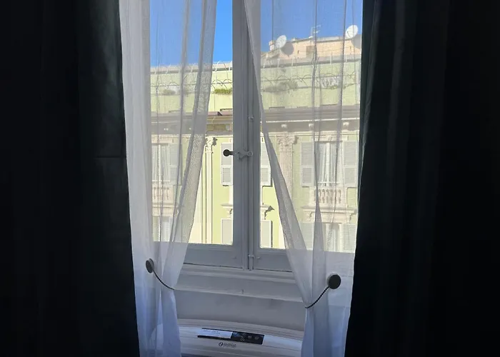 The Moon Suites&rooms