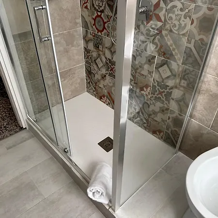 The Moon Suites&rooms *