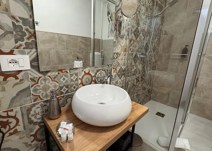 The Moon Suites&rooms Maison d'hôtes