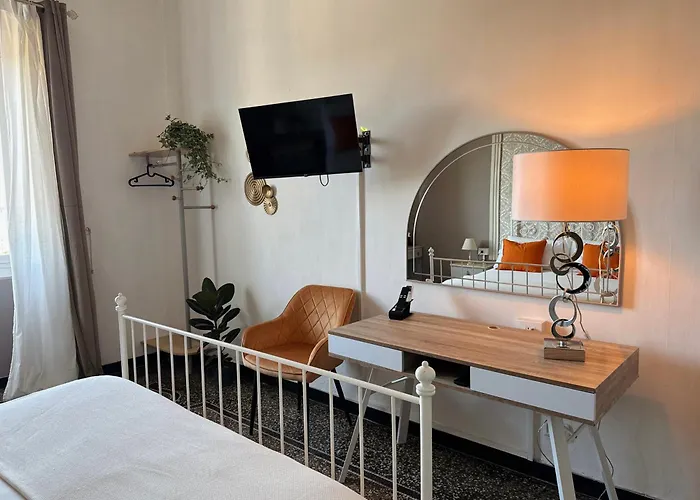 The Moon Suites&rooms *