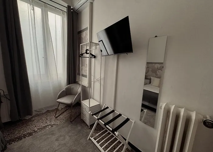 The Moon Suites&rooms *